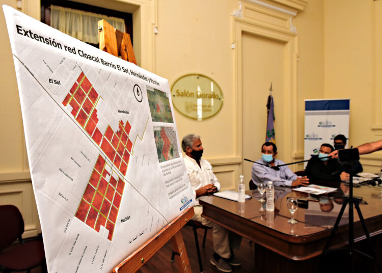 El Municipio recibió el final de la obra de extensión de la red cloacal