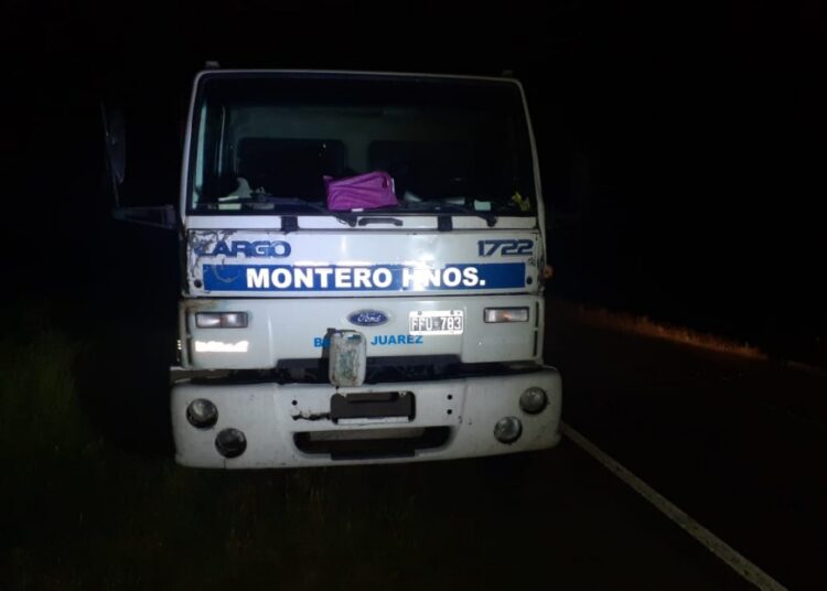 Camión juarense protagonista de un violento choque en ruta 3