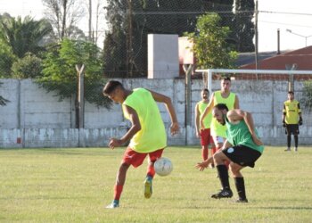 Alumni entrenó el feriado de cara a la 2da fecha de la Aiello