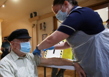 Comienza a las 10 el Plan de vacunación Covid 19 en los geriátricos de Juárez