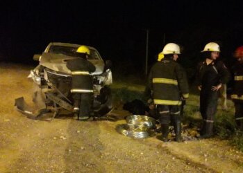 Accidente entre dos camionetas, los conductores con lesiones leves tras el impacto