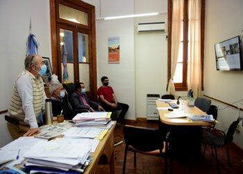 Se firmó el contrato para la rehabilitación y conservación de la Ruta Provincial 80