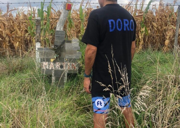 Una meta y una dedicación especial, Moca Fernández corrió el Tría Olímpico de Azul