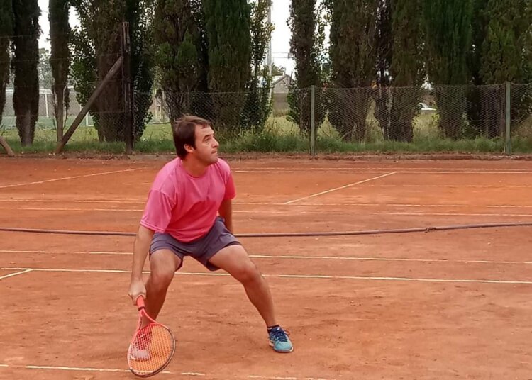 Tres duplas de Tenis participaron de un Torneo de Dobles en Tres Arroyos