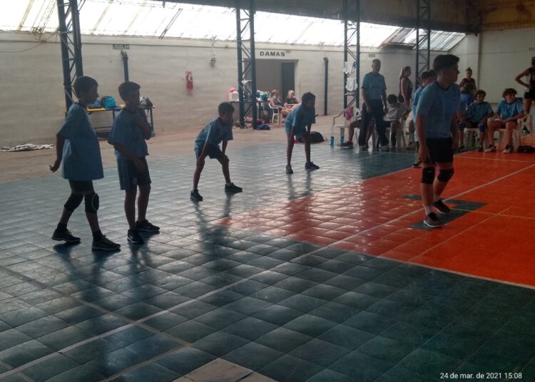 El Sub 14 y el Sub 16 masculino viajó a Azul, las chicas juegan este sábado en Olavarría