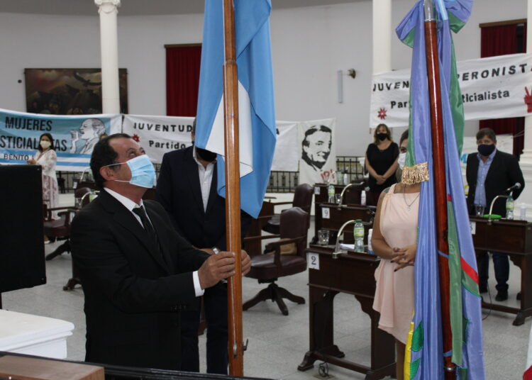 Con un discurso moderado y centrado en temas de salud el Intendente abrió el período legislativo