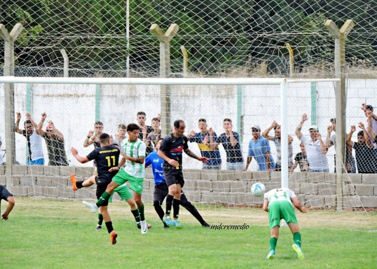 Sportivo López derrotó a Argentino con goles de Caco Madrid y Tomas Madrid