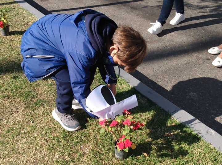 El Nivel Inicial y Primario del CIC se sumó a la Campaña Plantamos Memoria