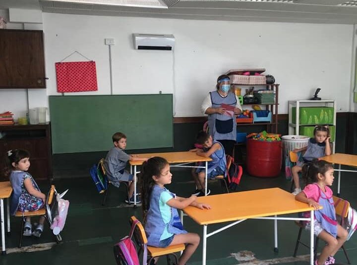 Jefatura Distrital, las clases continúan por indicación provincial