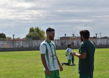 Se juega en Villa Cacique, 14.15 Juarense (N) ante Argentino, y a las 16 Loma Negra va con Juarense (R)