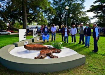 Se realizó el acto por el Día del Veterano de Guerra y Los Caídos de Las Malvinas.