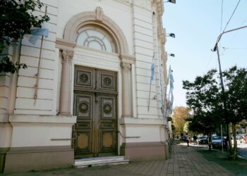 Banco Nación cerrado. Algunos trabajadores dieron positivo Covid