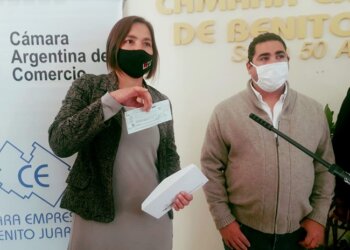 La Cooperadora Amigos del Hospital recibió una donación de la Cámara Empresaria