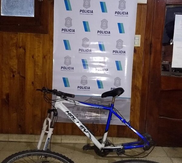 Personal de Gabinete de Prevención recuperó tres bicicletas robadas