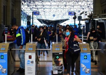 El Gobierno restableció el feriado puente del 24 de mayo