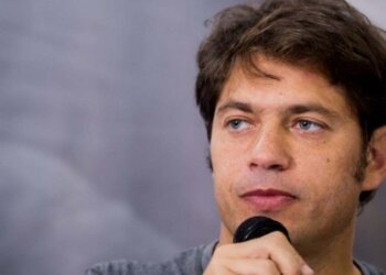 Kicillof pide autorización a la Legislatura para comprar vacunas