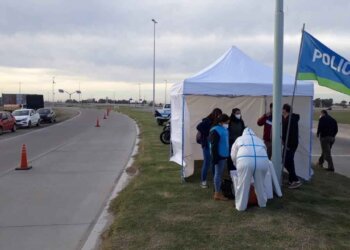 La Policía hizo testeos Covid a automovilistas: el 13% dio positivo