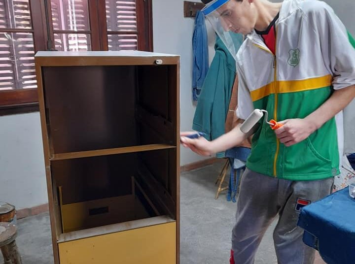 Los chicos del Taller Protegido continúan trabajando a pesar de la pandemia