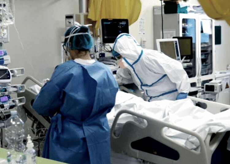 Hallazgo de investigadores de la UBA: lograron reducir un 81% el riesgo de muerte por COVID-19 y acortar el tiempo de internación