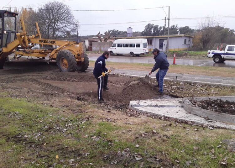 Dieron comienzo los trabajos de mejoras de calles en Barker y Villa Cacique
