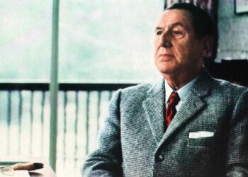 El largo camino hacia Las Democracias por Juan Carlos Mortatti