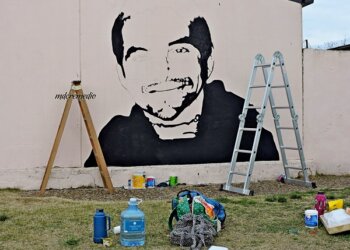 Se pintó un mural con la imágen de Miguel y se realizó una asamblea abierta con vecinos