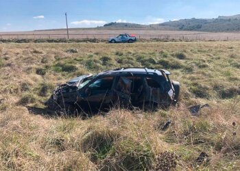 Una mujer y su hija oriundas de Vela fueron asistidas tras un vuelco