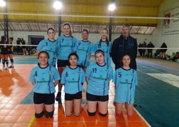 Juárez Vóley jugó ante Azul Vóley con todas sus categorías