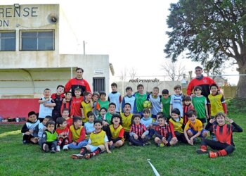 La Escuelita de Juarense recibió a Cháves, Chillar, EMFI, Los Teritos y Villa Lumieri