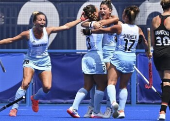 Las Leonas golearon a Alemania y accedieron a semifinales