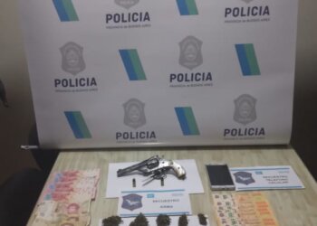 Llevaba visita al penal, y le iniciaron una causa por tenencia ilegal de arma y tenencia de marihuana