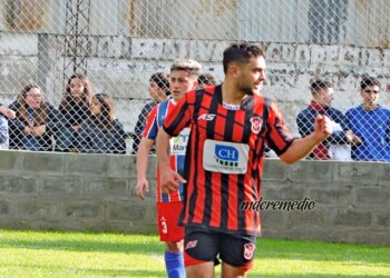 Partidazo en el Lafón: Juarense con gol de Bertolotti derrotó a Ferro y es el único puntero