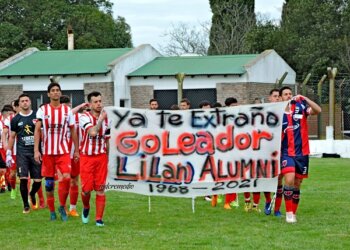 Alumni en un día más que especial le ganó a Lilán en el inicio de la Liga