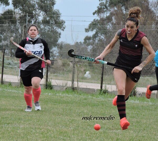 El Hockey de Juarense goleó 8 a 1 a su par de  Azul Athletic
