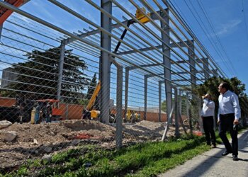 Se realizan mejoras en el entoscado de la Av. Dolores Blanco