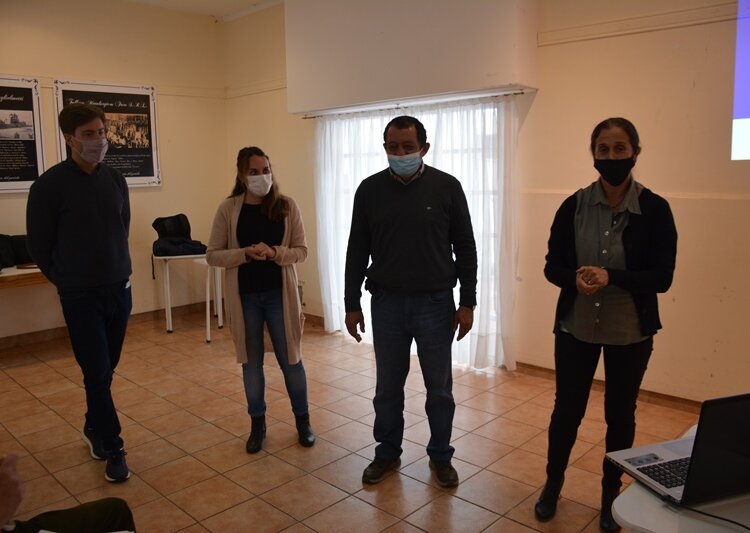 Presentación del 1º Taller: «Claves para el Desarrollo de un Emprendimiento»