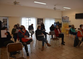 Presentación del 1º Taller: «Claves para el Desarrollo de un Emprendimiento»