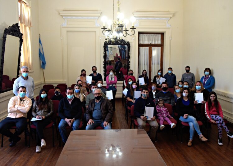 Más vecinos podrán acceder a su vivienda en el partido de Benito Juárez