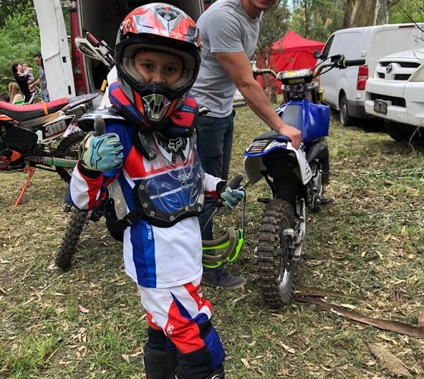 Valentino Parente subió al podio en Ayacucho en Minicross