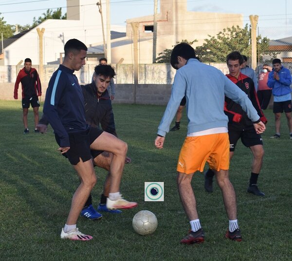 Horario confirmado: Juarense juega con Sporting en Punta Alta desde las 16 hs.