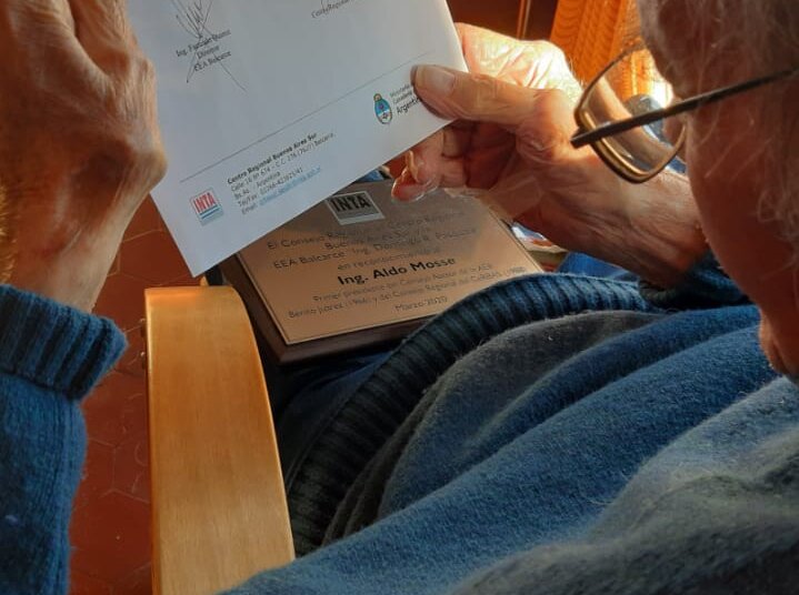 Aldo Mosse fue homenajeado por su labor en INTA