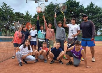 El grupo Junior del Tenis de Juarense cerró el año con un Torneo Interno