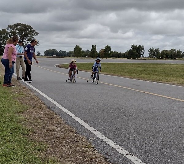 Se corrió el Gran Premio Gabriel Atilio Solís con mucha participación de ciclistas