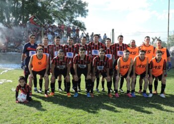 Juarense recibe hoy a Sporting, el partido se juega a las 17.30 en el Lafón