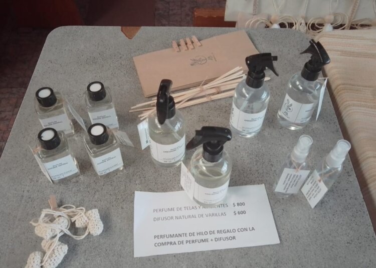 Desde las 17 hs habrá feria artesanal en la Terminal de Ómnibus