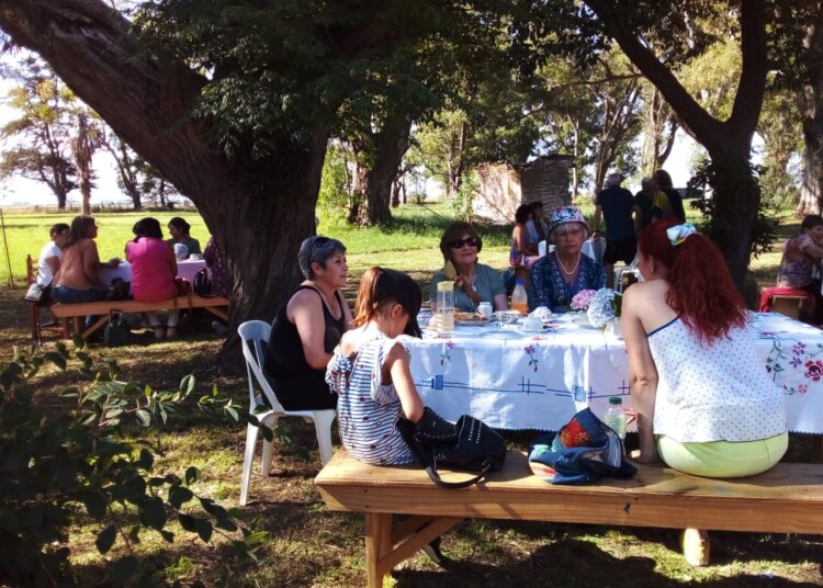 Se realizó el desfile de época en la Estancia “Sol Argentino”