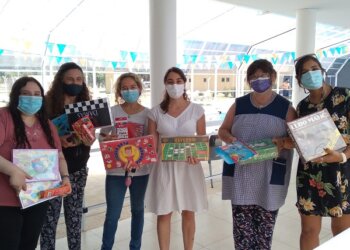 Consejo Escolar, se repartió material lúdico y de librería en las escuelas