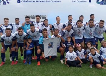 Independiente con Bacigalupe en cancha, barrió a Jorge Newbery y gritó campeón