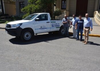 El Municipio adquirió nueva camioneta para el área de servicios