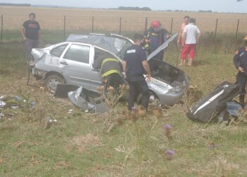 Volcó un vehículo sobre la ruta 86